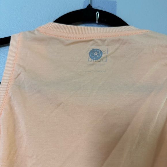 Isabella Active Wear Light Peach Tank Top - Picture 3 of 6